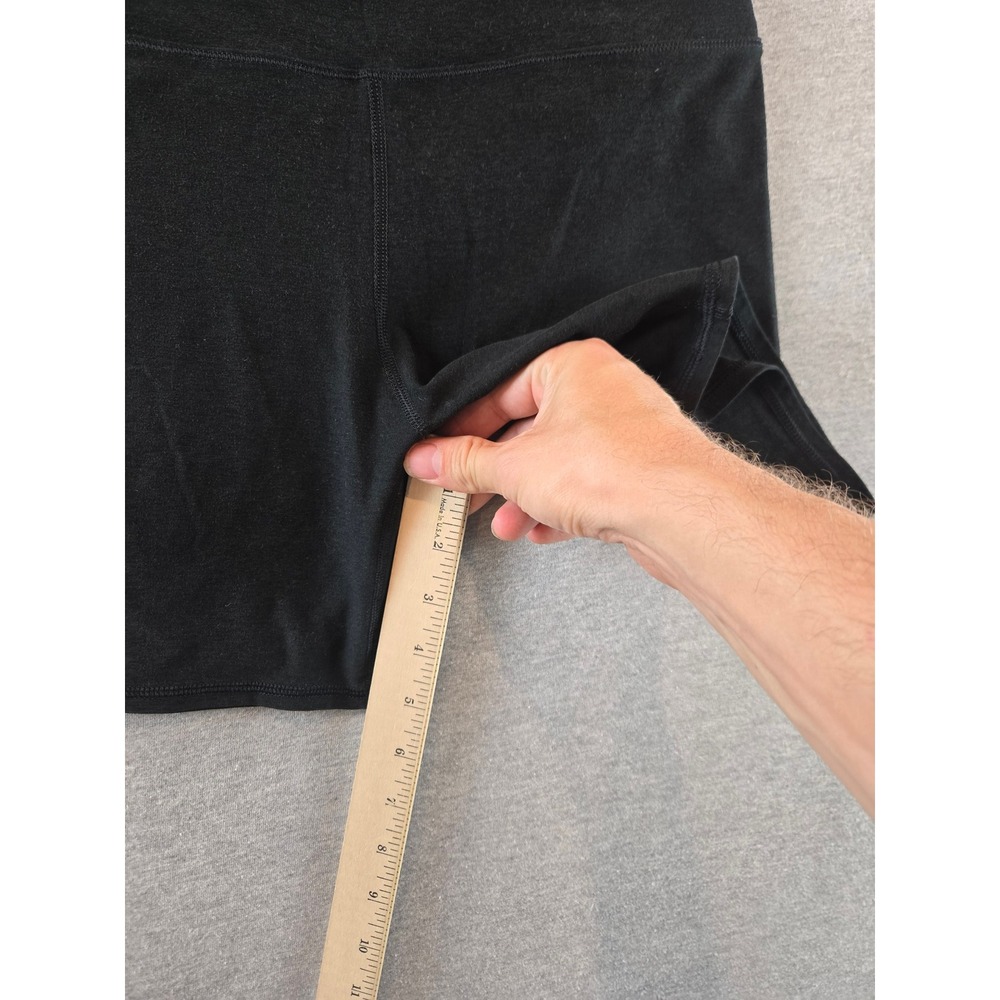 Vuori Elevation Shorts Womens Medium Black High Rise 5" Inseam VW371 Performance - Picture 10 of 11